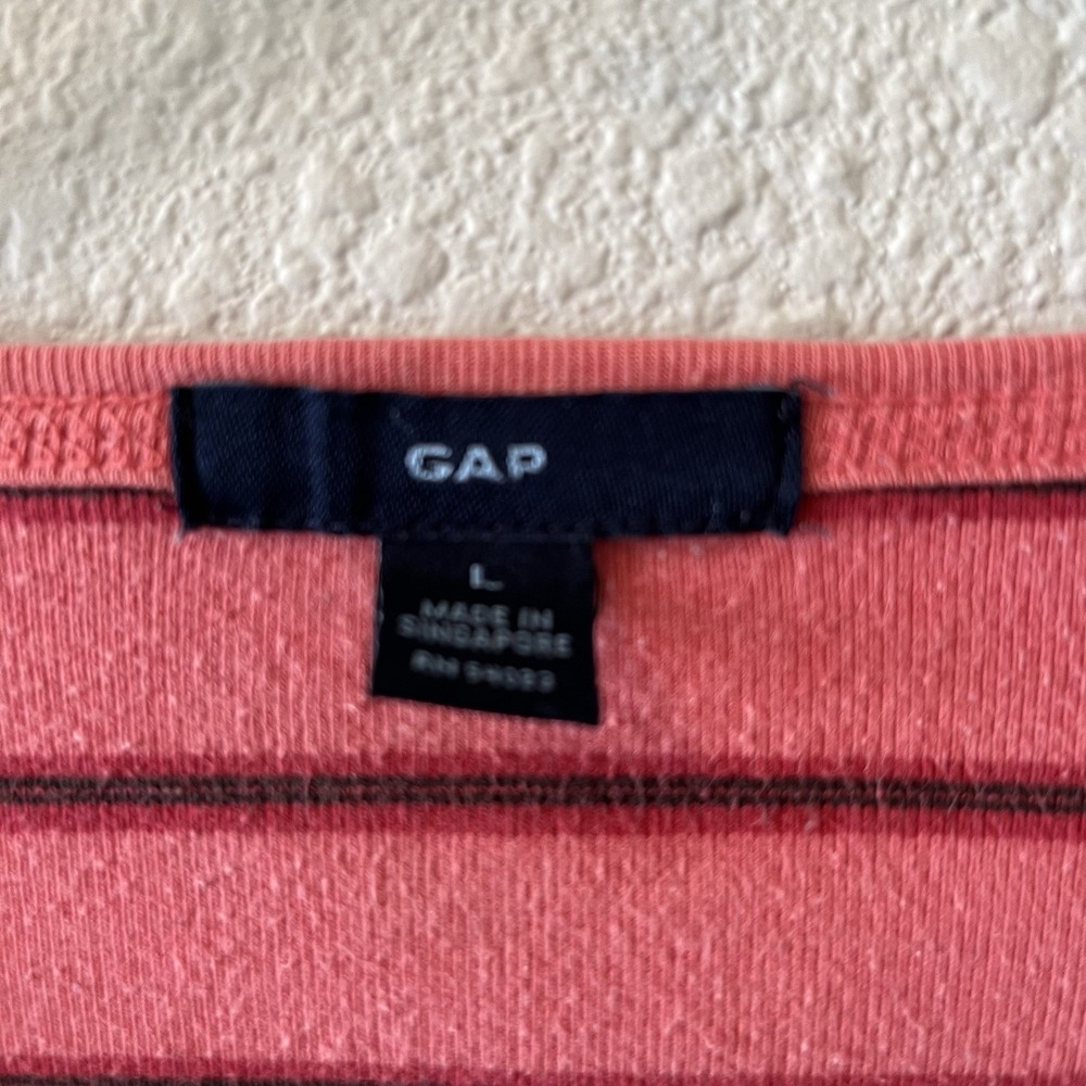 Vintage Y2K Gap Women's T-Shirt Size L Long Sleeve Scoop Neck Striped Pink - Picture 2 of 13